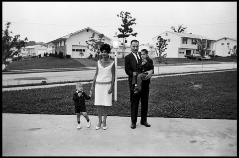(c) Elliott Erwitt  / Magnum Photos