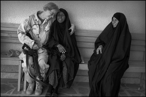 (c)  Abbas        / Magnum Photos