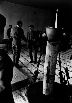 (c) Micha Bar Am / Magnum Photos