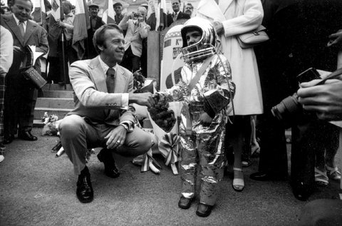 (c) Jean Gaumy / Magnum Photos