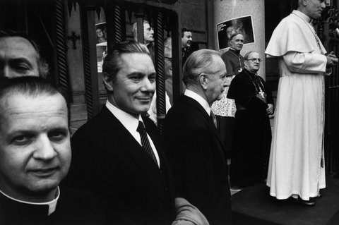 (c) Richard Kalvar / Magnum Photos