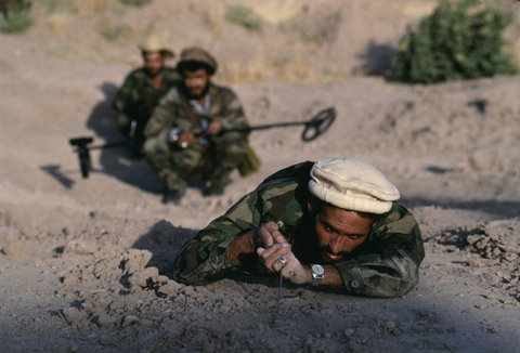 (c) Steve McCurry / Magnum Photos