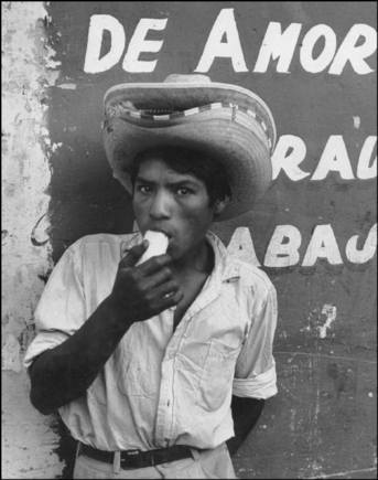 (c) Herbert List / Magnum Photos