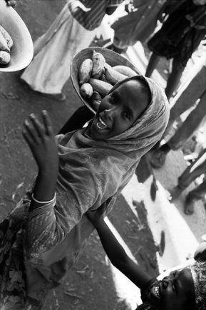 (c) Raymond Depardon / Magnum Photos