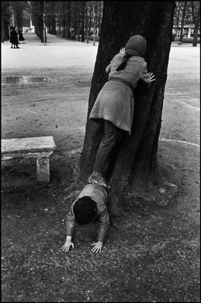 (c) Richard Kalvar / Magnum Photos