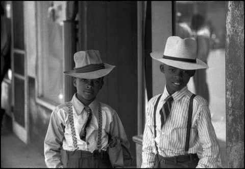 (c) Henri Cartier-Bresson / Magnum Photos