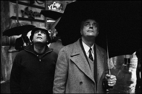 (c) Richard Kalvar / Magnum Photos