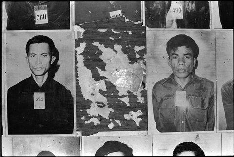 (c) Gilles Peress / Magnum Photos