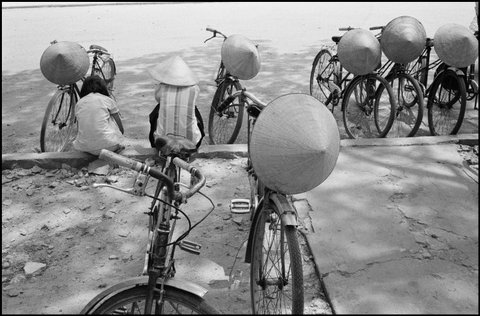 (c) John Vink / Magnum Photos