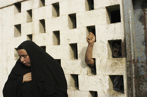 (c) Thomas Dworzak / Magnum Photos