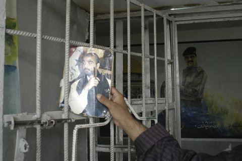 (c) Thomas Dworzak / Magnum Photos