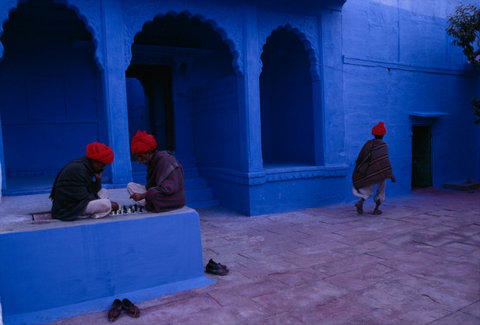 (c) Steve McCurry / Magnum Photos