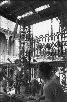 (c) Henri Cartier-Bresson / Magnum Photos