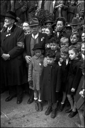 (c) David Seymour / Magnum Photos