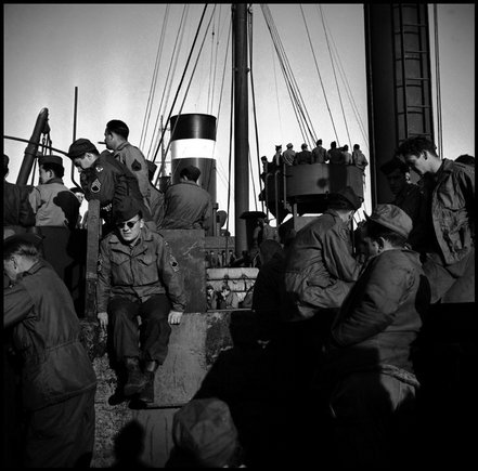 (c) Erich Hartmann / Magnum Photos
