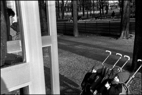 (c) Richard Kalvar / Magnum Photos