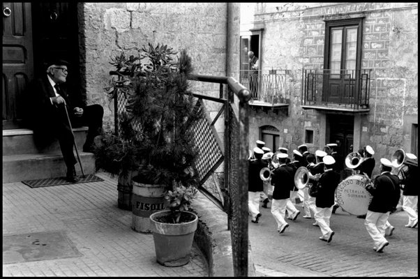 (c) Magnum Photos