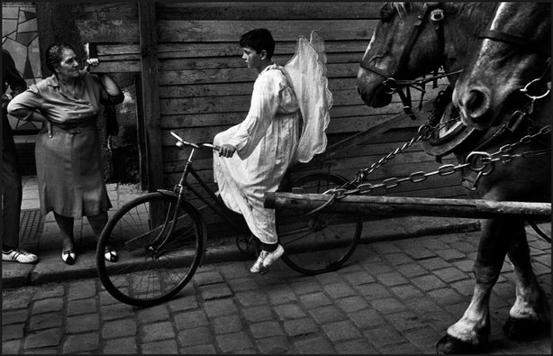 (c) Magnum Photos