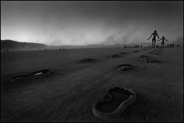 (c) Magnum Photos