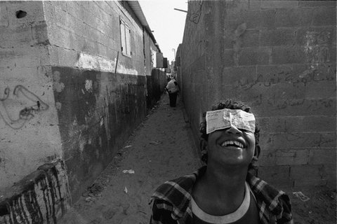 (c) Nikos Economopoulos / Magnum Photos