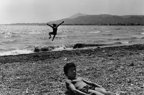 (c) Nikos Economopoulos / Magnum Photos