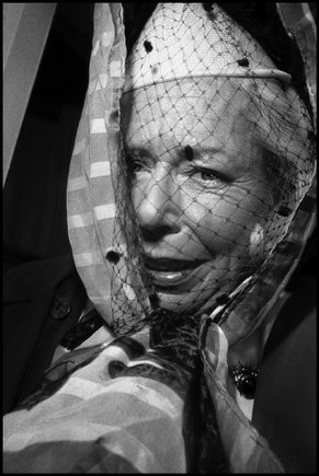 (c) Bruce Gilden / Magnum Photos