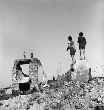 (c) David Seymour / Magnum Photos