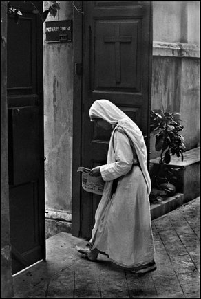 (c) Raghu Rai / Magnum Photos
