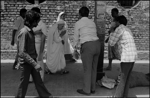 (c) Raghu Rai / Magnum Photos