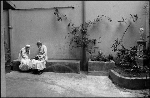 (c) Raghu Rai / Magnum Photos