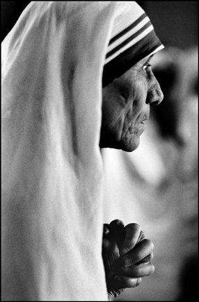 (c) Raghu Rai / Magnum Photos