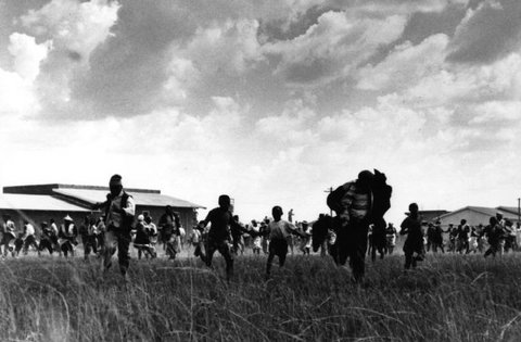 (c) Ian Berry / Magnum Photos