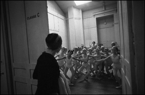 (c) Bruno Barbey / Magnum Photos
