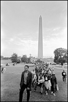 (c) Constantine Manos / Magnum Photos