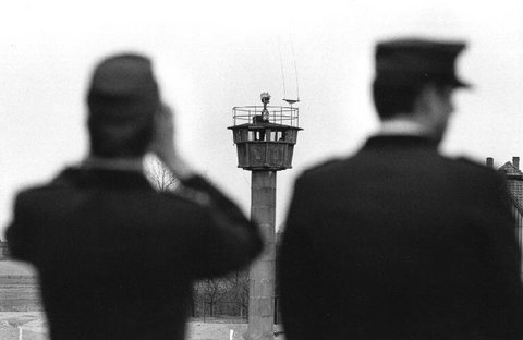(c) Jean Gaumy / Magnum Photos