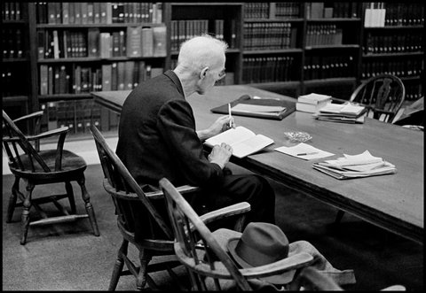 (c) Constantine Manos / Magnum Photos