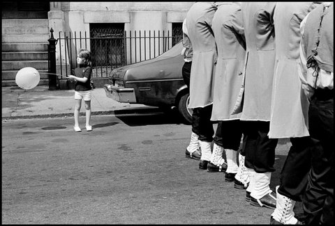 (c) Constantine Manos / Magnum Photos