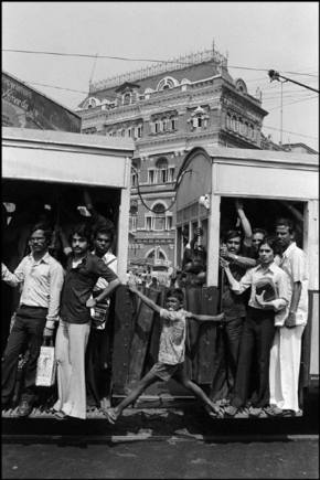 (c) Raghu Rai / Magnum Photos