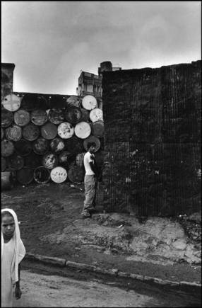 (c) Raghu Rai / Magnum Photos