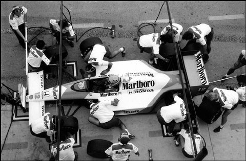 (c) Raymond Depardon / Magnum Photos