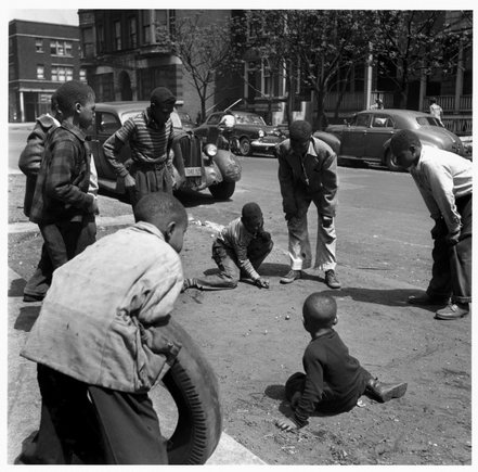 (c) Wayne Miller / Magnum Photos