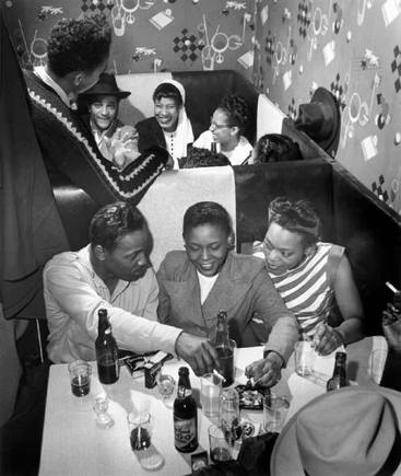 (c) Wayne Miller / Magnum Photos