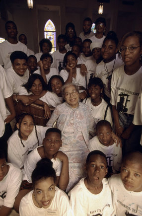 USA. Montgomery, Alabama. 1995. Rosa PARKS.