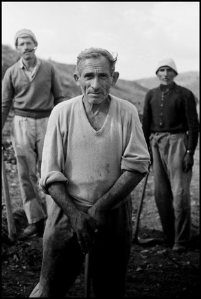 (c) Erich Hartmann / Magnum Photos