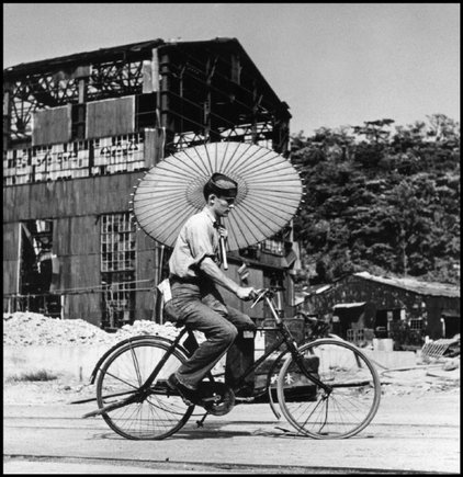 (c) Wayne Miller / Magnum Photos