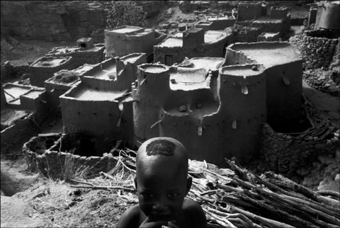 (c) Abbas / Magnum Photos