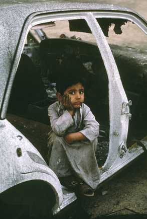 (c) Steve McCurry / Magnum Photos