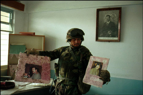 (c) Abbas / Magnum Photos