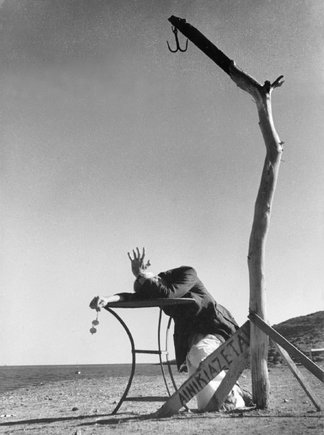 (c) Herbert List / Magnum Photos