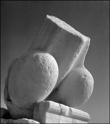 (c) Herbert List / Magnum Photos